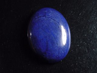 Lapislazuli 45,90 Ct. Oval Cabochon 32 x 24,5 mm