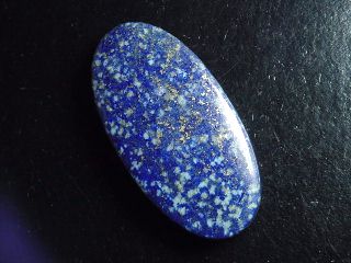 Lapislazuli 68,97 Ct. Oval Cabochon 45 x 23 mm