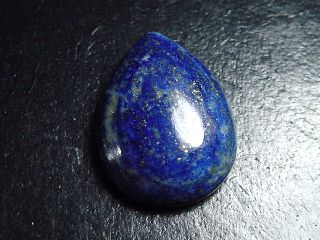 Lapislazuli 34,35 Ct. Tropfen Cabochon 25 x 20 mm