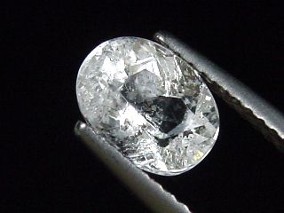 Pollucite 1,50 Ct. oval rare - Skardu, Pak.
