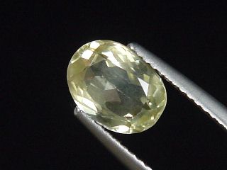 Sillimanite 2,01 Ct. faceted oval - Balangoda, Sri Lanka