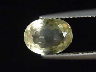 Sillimanite 2,01 Ct. faceted oval - Balangoda, Sri Lanka