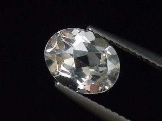 White Topaz 2,51 Ct. oval Brazil