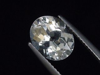 White Topaz 3,63 Ct. oval Brazil