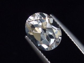 White Topaz 3,36 Ct. oval Brazil