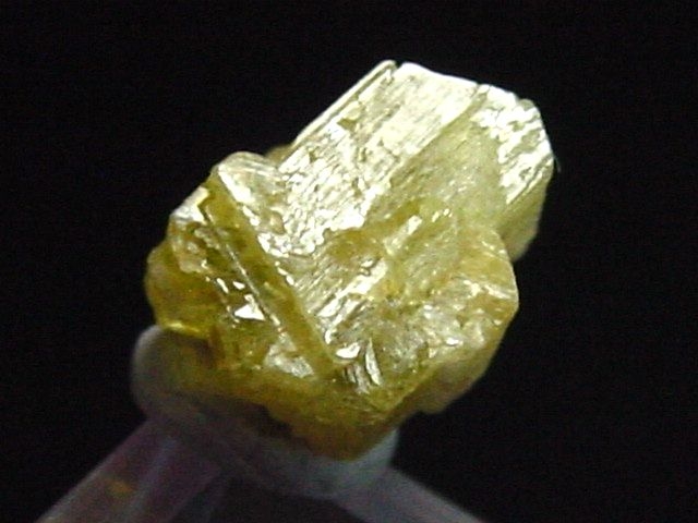 Chrysoberyl crystal 7 mm - Ambatomanoina, Madag.