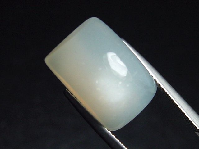 Mondstein 9,81 Ct. Rechteck Cabochon 14,5 x 10 mm