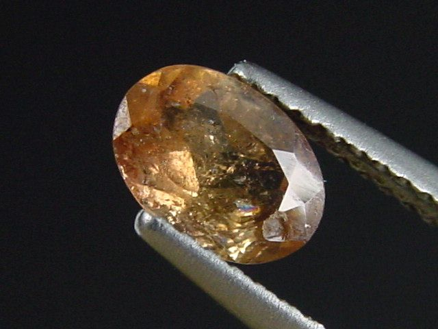 Axinit / Magnesioaxinit 0,71 Ct. Oval Tansania