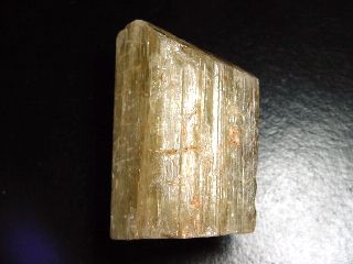 Scapolite big crystal 61 mm - Gairo, Tanzania